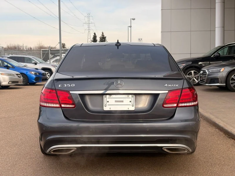Mercedes-Benz E 350 4matic * CARFAX * АвтоКредит * (ЦЕНА ДО БГ), снимка 6 - Автомобили и джипове - 52553486