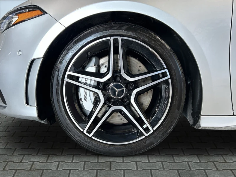 Mercedes-Benz A 35 Sedan* 4MATIC* АвтоКредит* (ЦЕНА ДО БГ), снимка 12 - Автомобили и джипове - 52693658