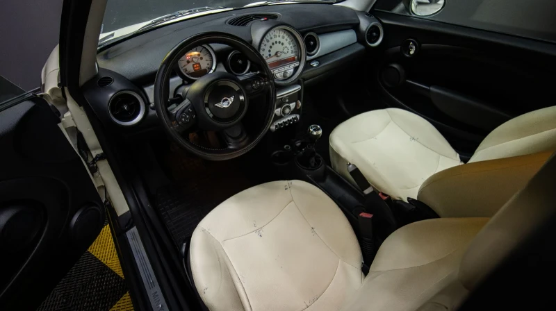 Mini Cooper 1.6, снимка 11 - Автомобили и джипове - 52739979