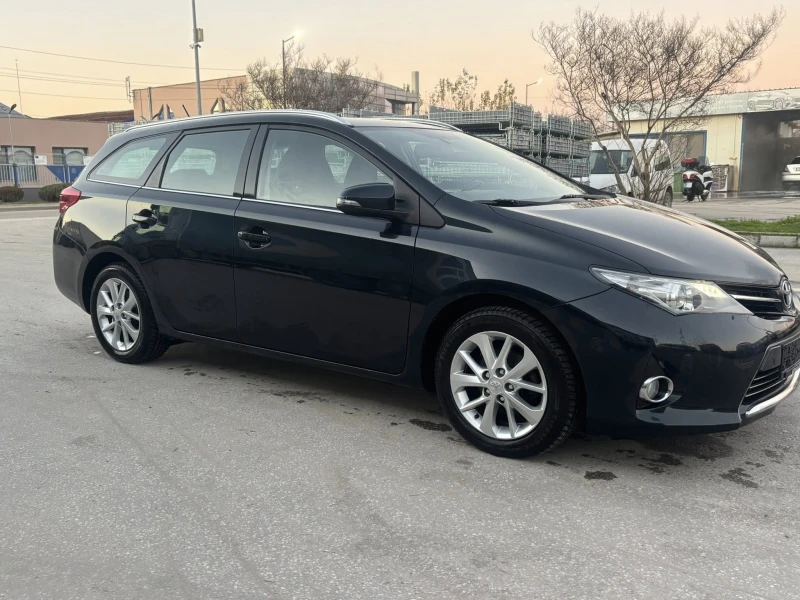 Toyota Auris 1.6 БЕНЗИН  EURO5, снимка 7 - Автомобили и джипове - 52805114