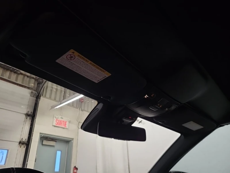 Mercedes-Benz C 43 AMG * 43 * CARFAX * БЕЗ ПЪРВОНАЧАЛНА ВНОСКА, снимка 14 - Автомобили и джипове - 52813787