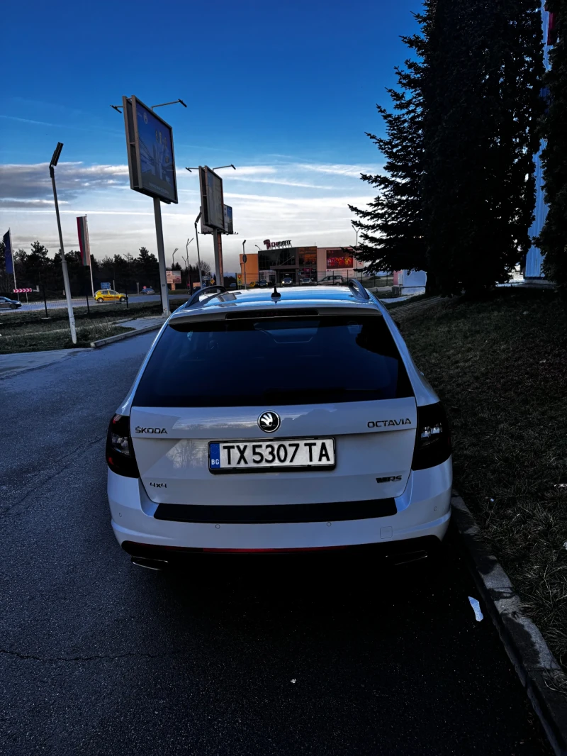 Skoda Octavia VRS-FACELIFT-DIGITAL 4x4 , снимка 4 - Автомобили и джипове - 53328585