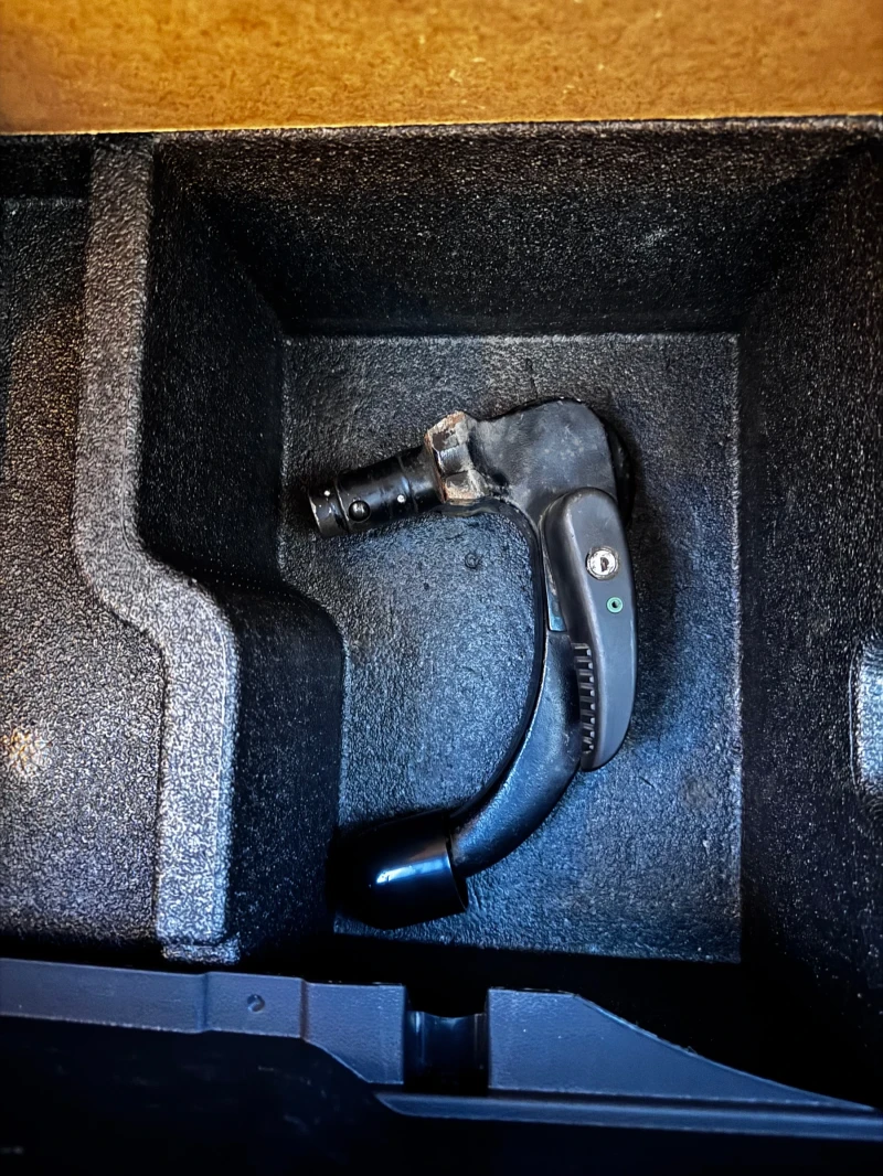 Skoda Octavia VRS-FACELIFT-DIGITAL 4x4 , снимка 16 - Автомобили и джипове - 53328585