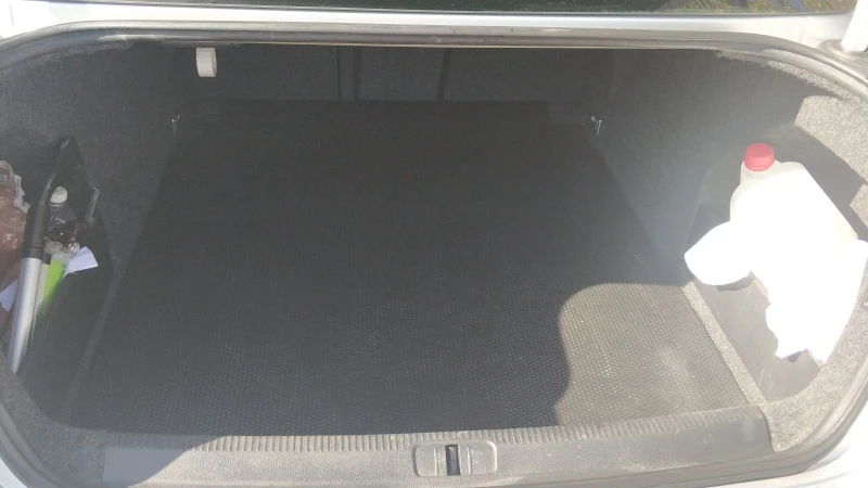 VW Passat 2.0 fsi, снимка 10 - Автомобили и джипове - 53367473