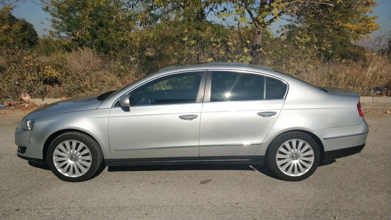 VW Passat 2.0 fsi, снимка 7 - Автомобили и джипове - 53367473