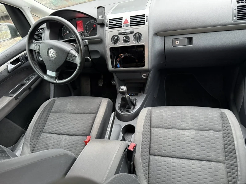 VW Touran 1.4 tsi, снимка 4 - Автомобили и джипове - 53373505