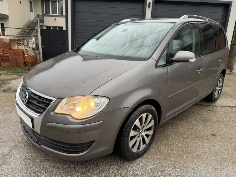 VW Touran 1.4 tsi, снимка 2 - Автомобили и джипове - 53373505