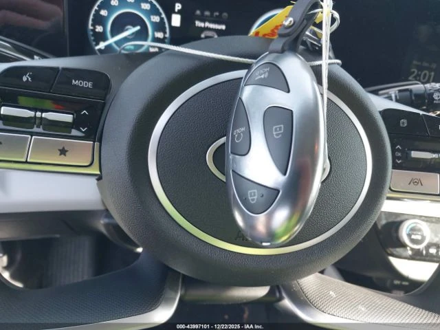 Hyundai Elantra HYBRID LIMITED, снимка 14 - Автомобили и джипове - 53450659