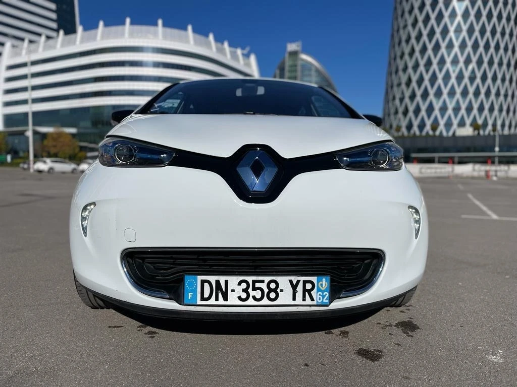 Renault Zoe Q210-NAVI-AUTO-22kW - изображение 8