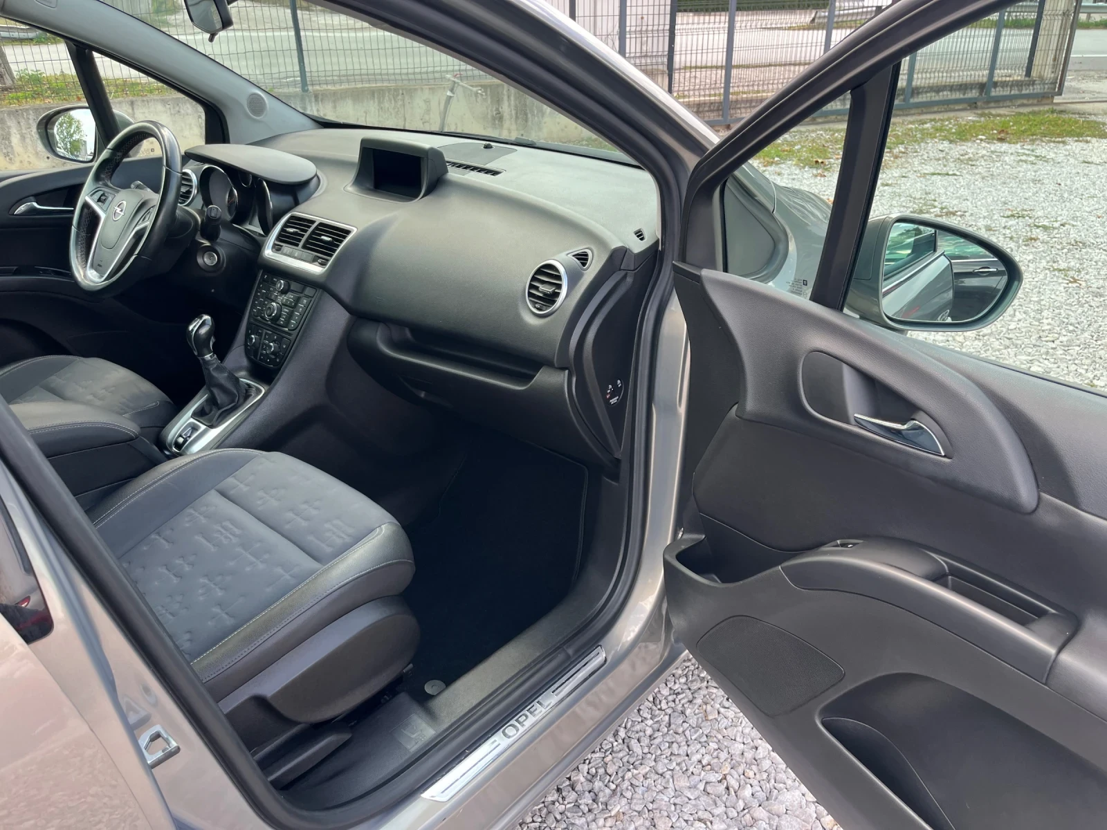 Opel Meriva 1.6CDTI - изображение 9