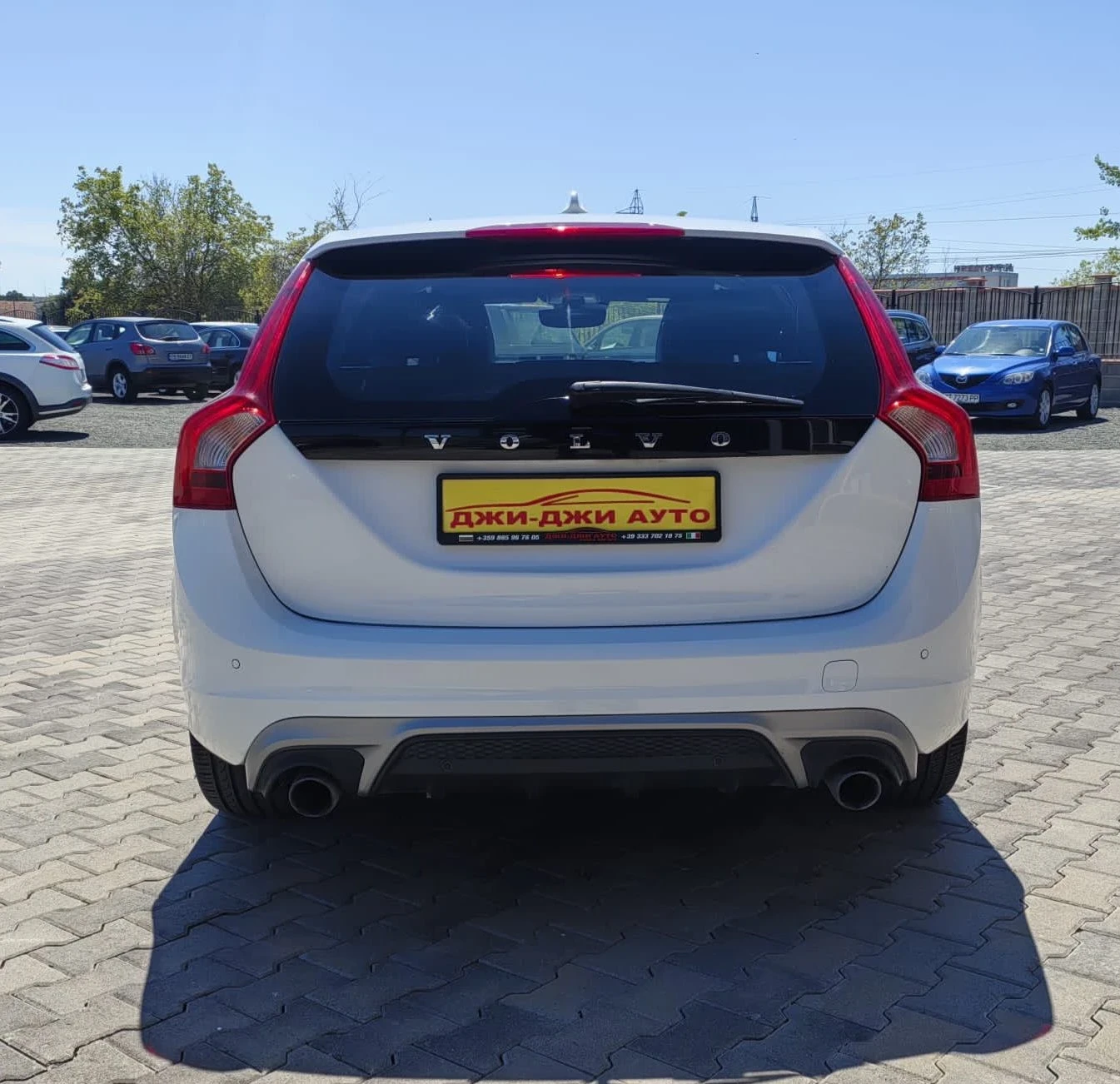 Volvo V60 2.0D R.DESIGN - изображение 5
