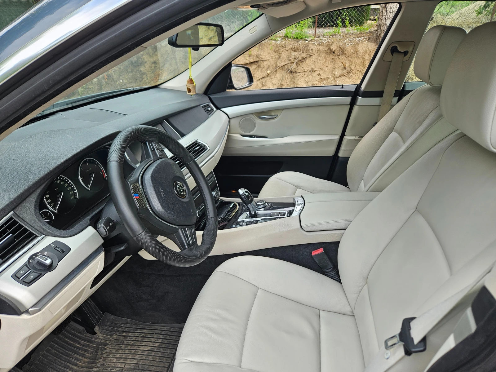 BMW 5 Gran Turismo 3.0 - изображение 8