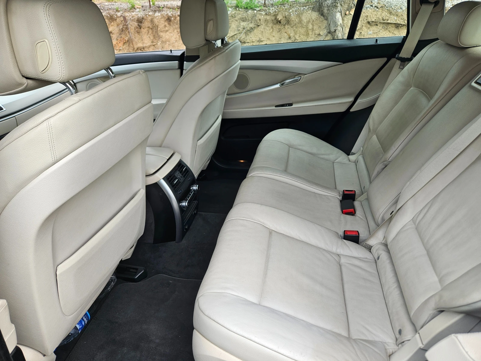 BMW 5 Gran Turismo 3.0 - изображение 9