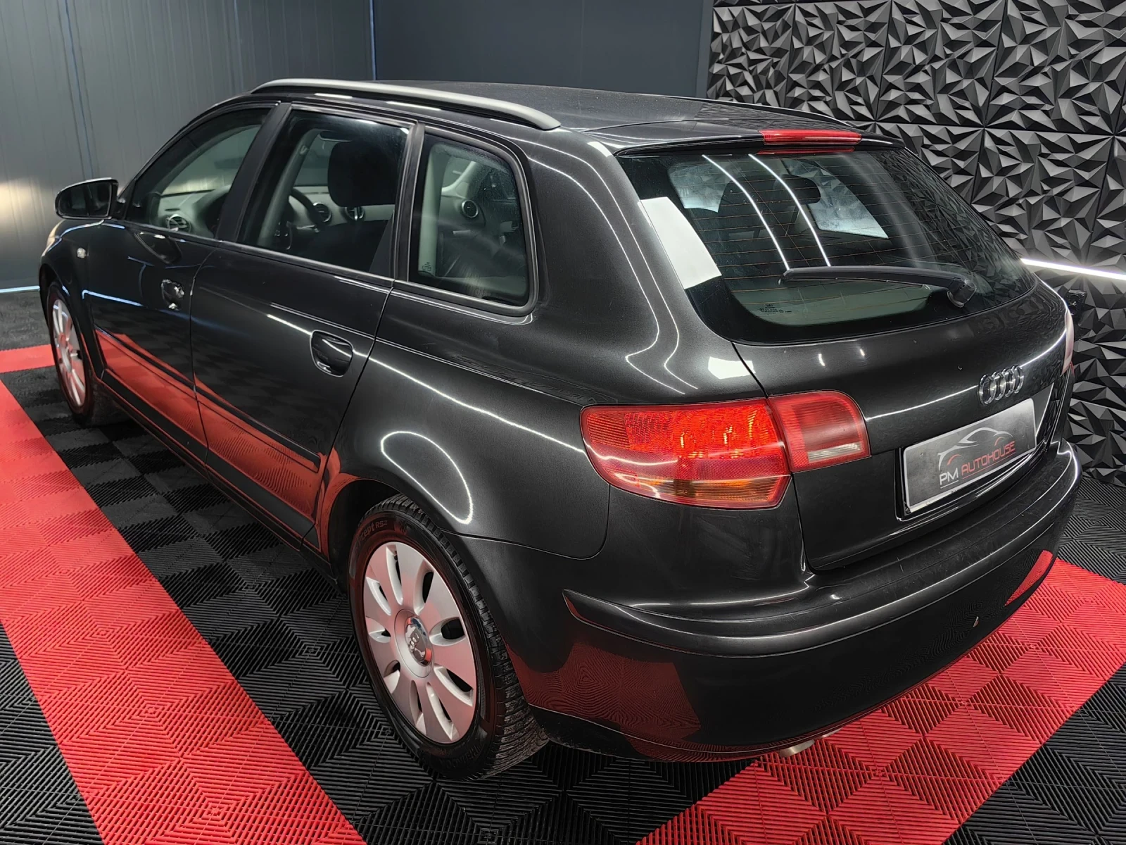 Audi A3 1.9TDI* 105к.с* SPORTBACK* КЛИМАТРОНИК* ПЕРФЕКТНА - изображение 3