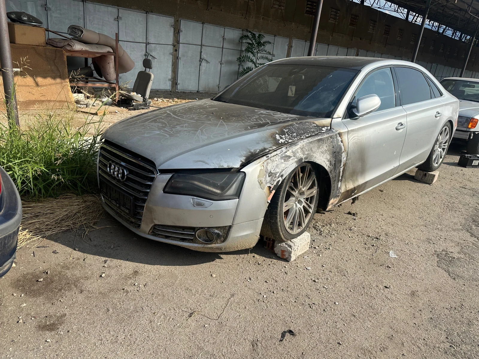 Audi A8 4.2TDI | Mobile.bg   11