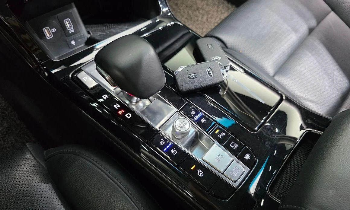 Kia K7 3.0 LPI Prestige  * НАЙ-ДОБРА ЦЕНА В БЪЛГАРИЯ*  - изображение 9