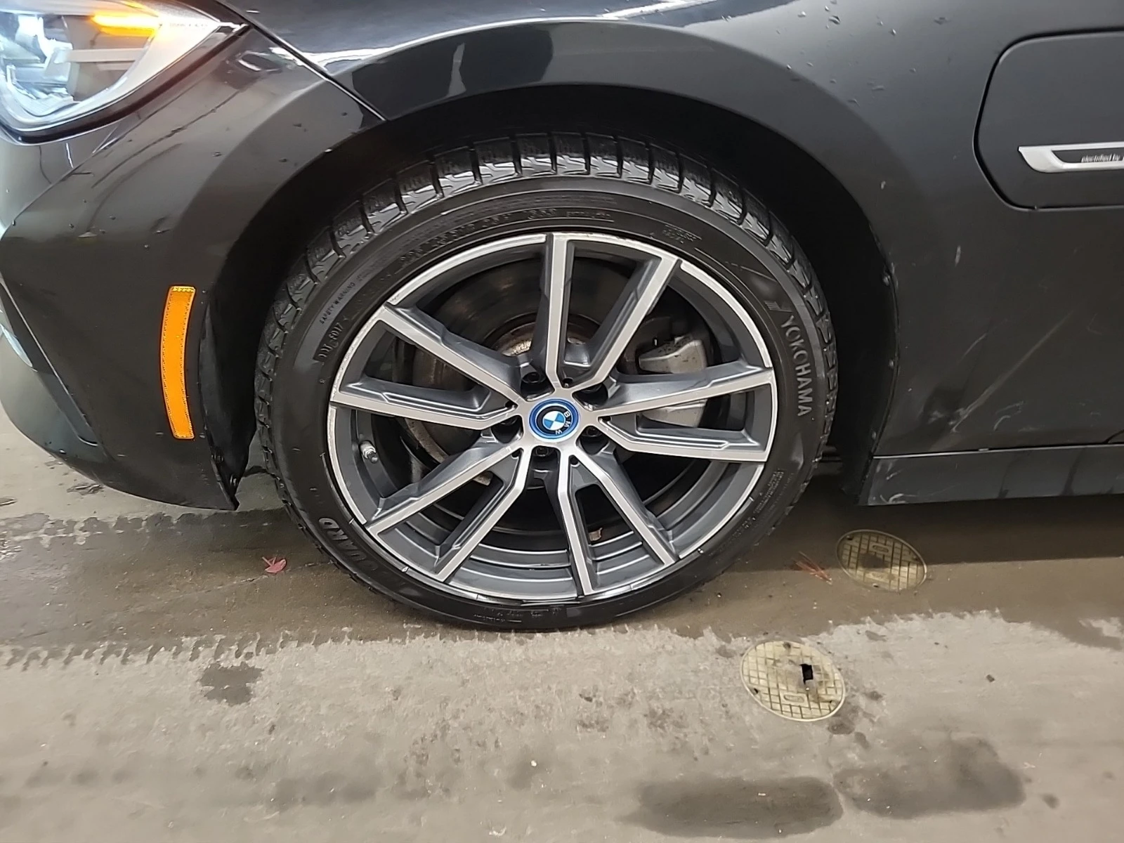 BMW 330 E HYBRID * * CARFAX * *   * *  | Mobile.bg   16