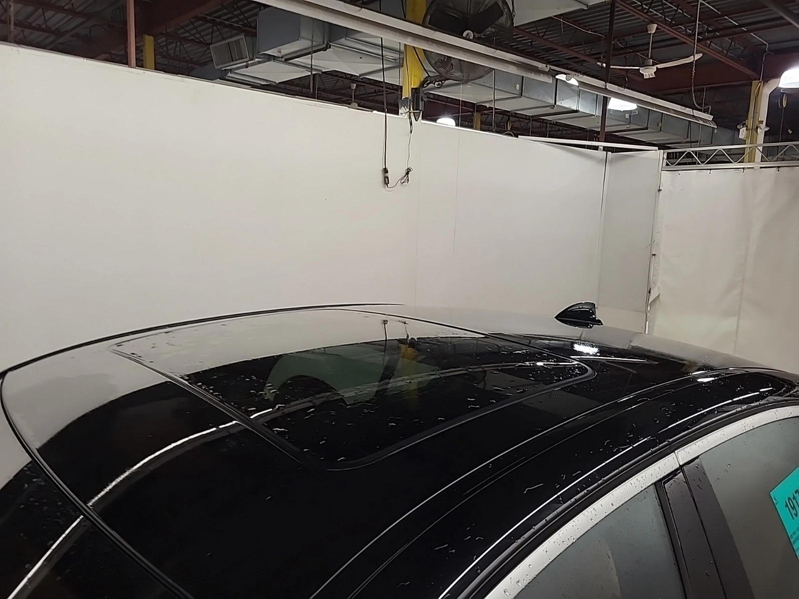 BMW 330 E HYBRID * * CARFAX * * АВТО КРЕДИТ * *  - изображение 7