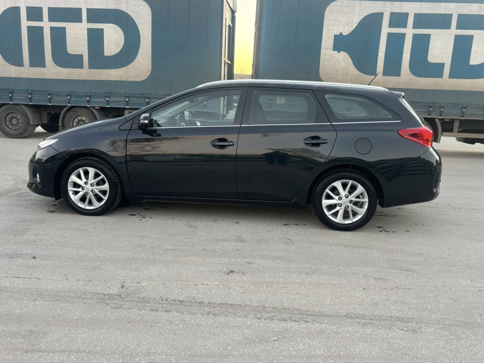 Toyota Auris 1.6 ������  EURO5 | Mobile.bg � ����������� 5