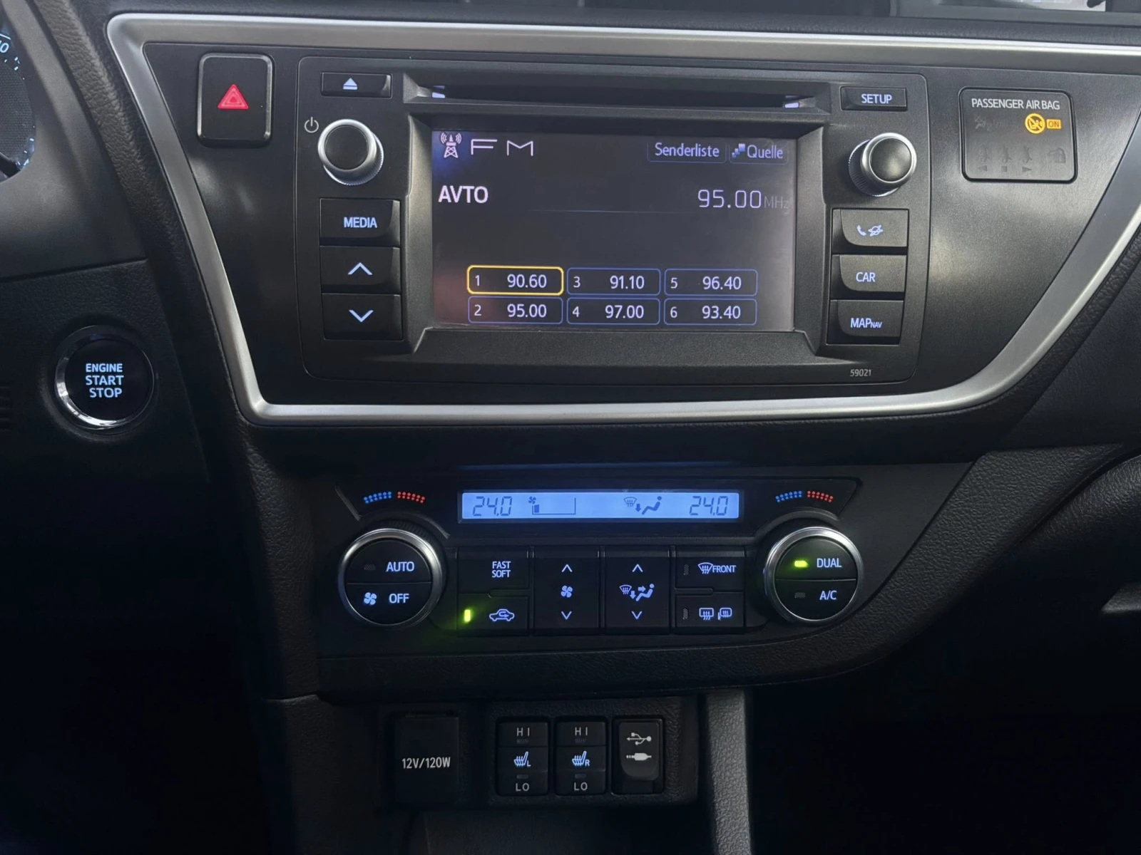 Toyota Auris 1.6 ������  EURO5 | Mobile.bg � ����������� 14