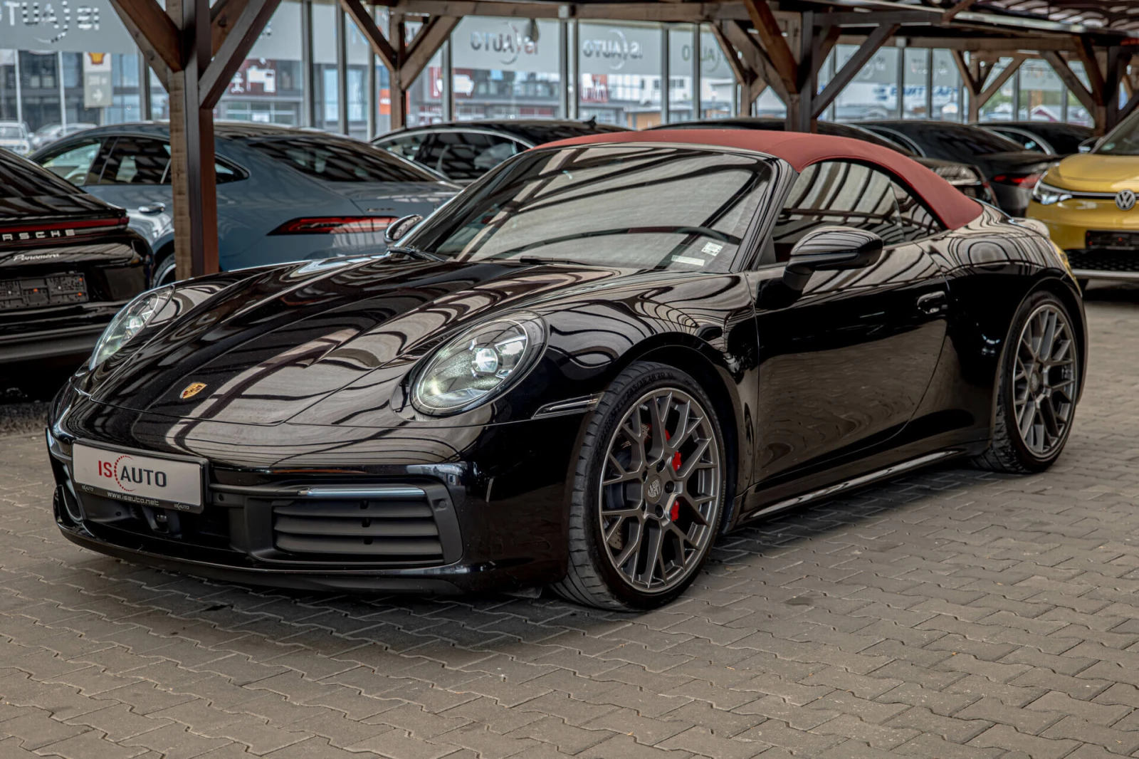 Porsche 911 4S/Convertible/PDLS+ /PDK/Bose/PVTS Plus  - изображение 2