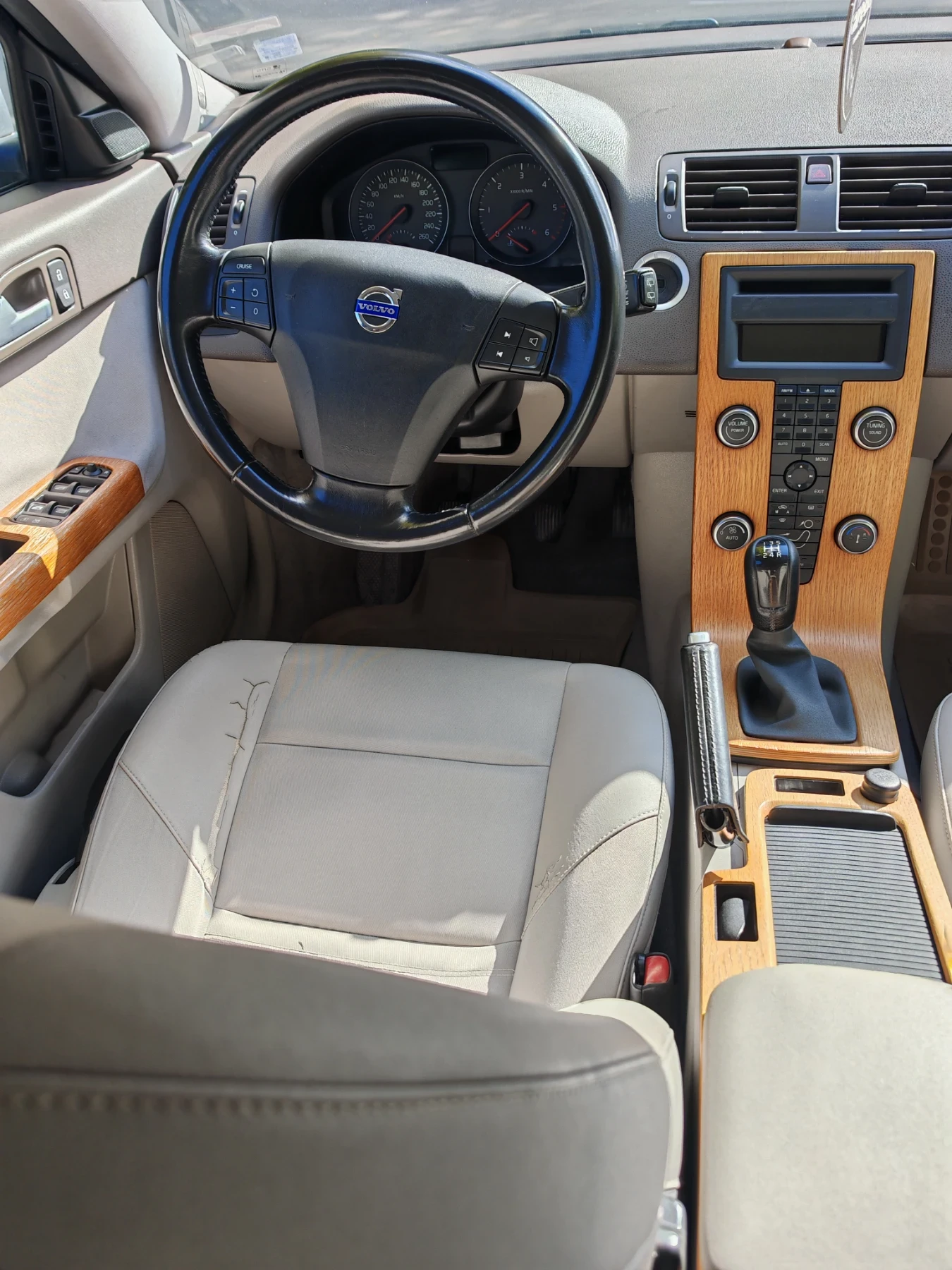 Volvo V50 1, 6D - изображение 6