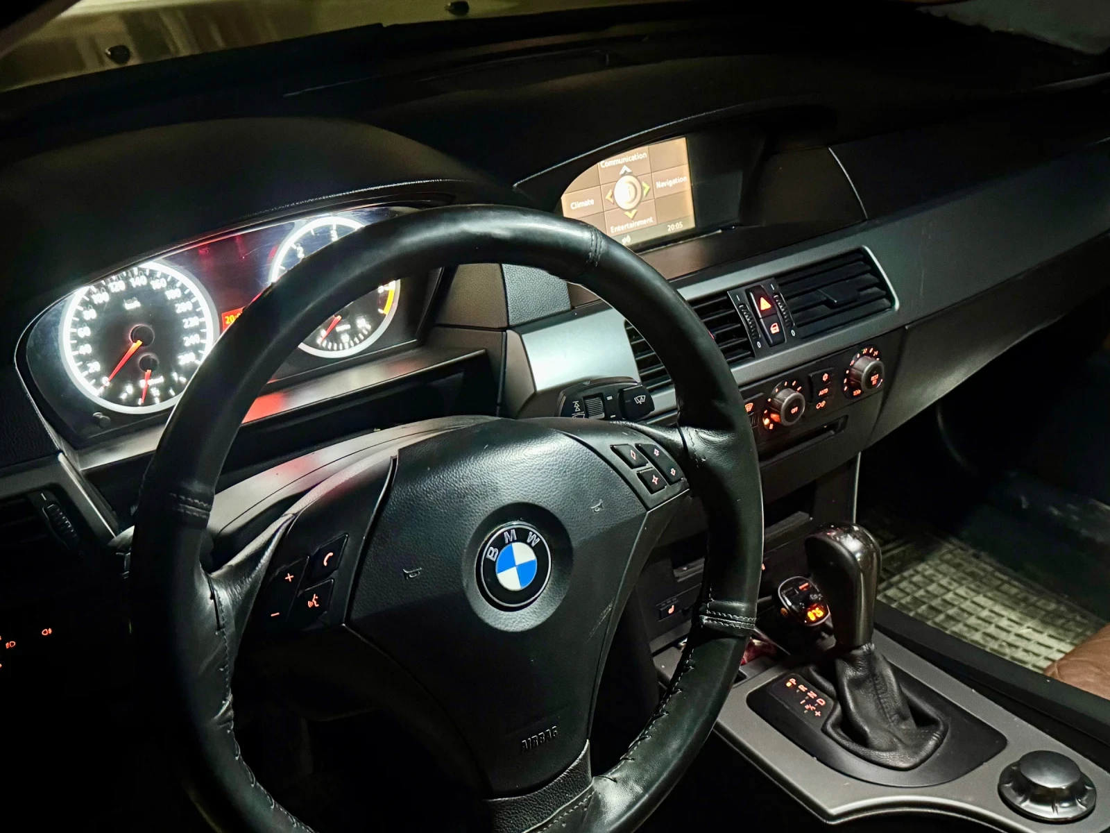 BMW 530 530D, снимка 12 - Автомобили и джипове - 53713127