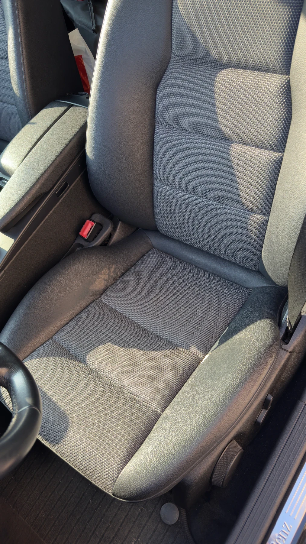 Mercedes-Benz C 220, снимка 12 - Автомобили и джипове - 53753959