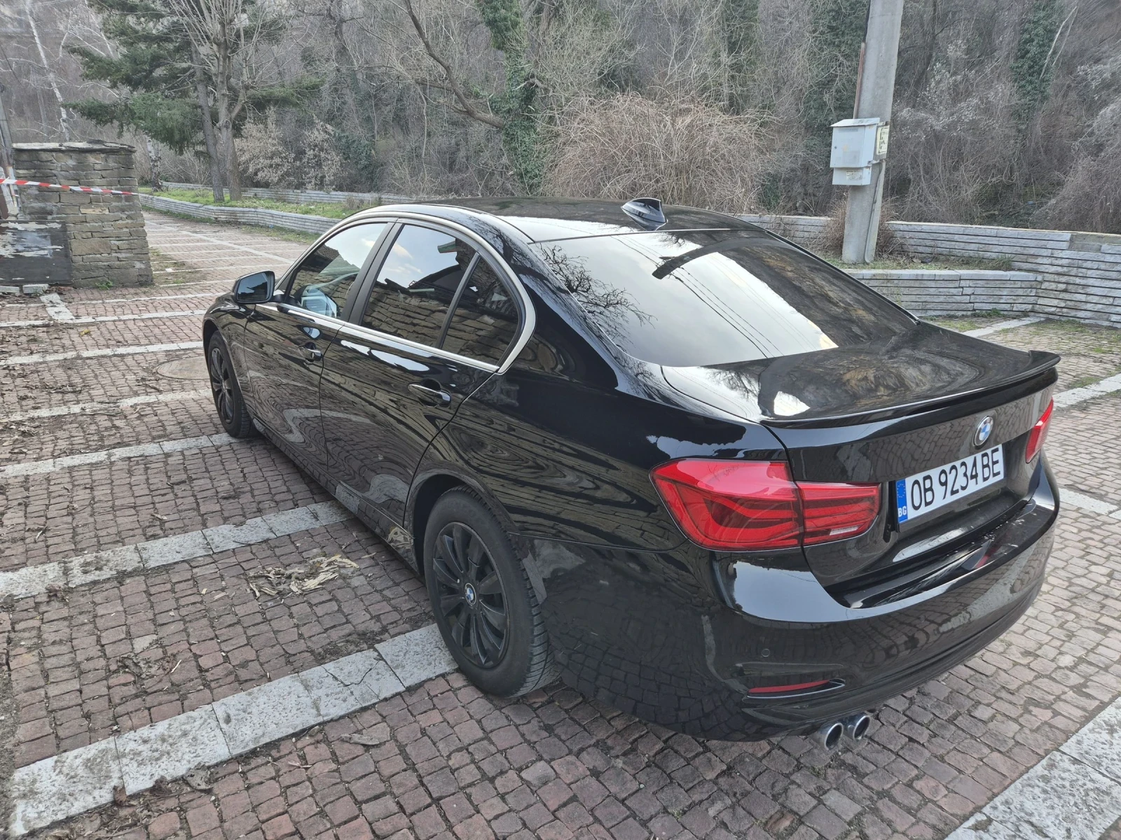 BMW 320 F30 FACELIFT, снимка 8 - Автомобили и джипове - 53904069