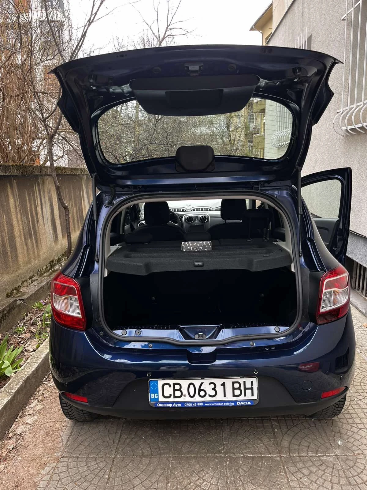 Dacia Sandero, снимка 6 - Автомобили и джипове - 53926231