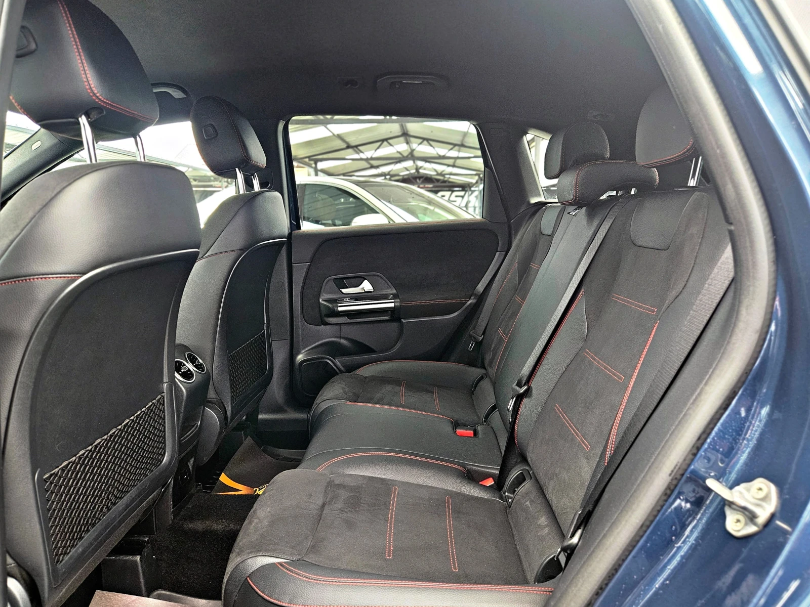 Mercedes-Benz B 200 AMG/4MATIC/DIGITAL/DISTR/CAMERA/LINE AS/ПОДГРЕВ/LI, снимка 16 - Автомобили и джипове - 54069967