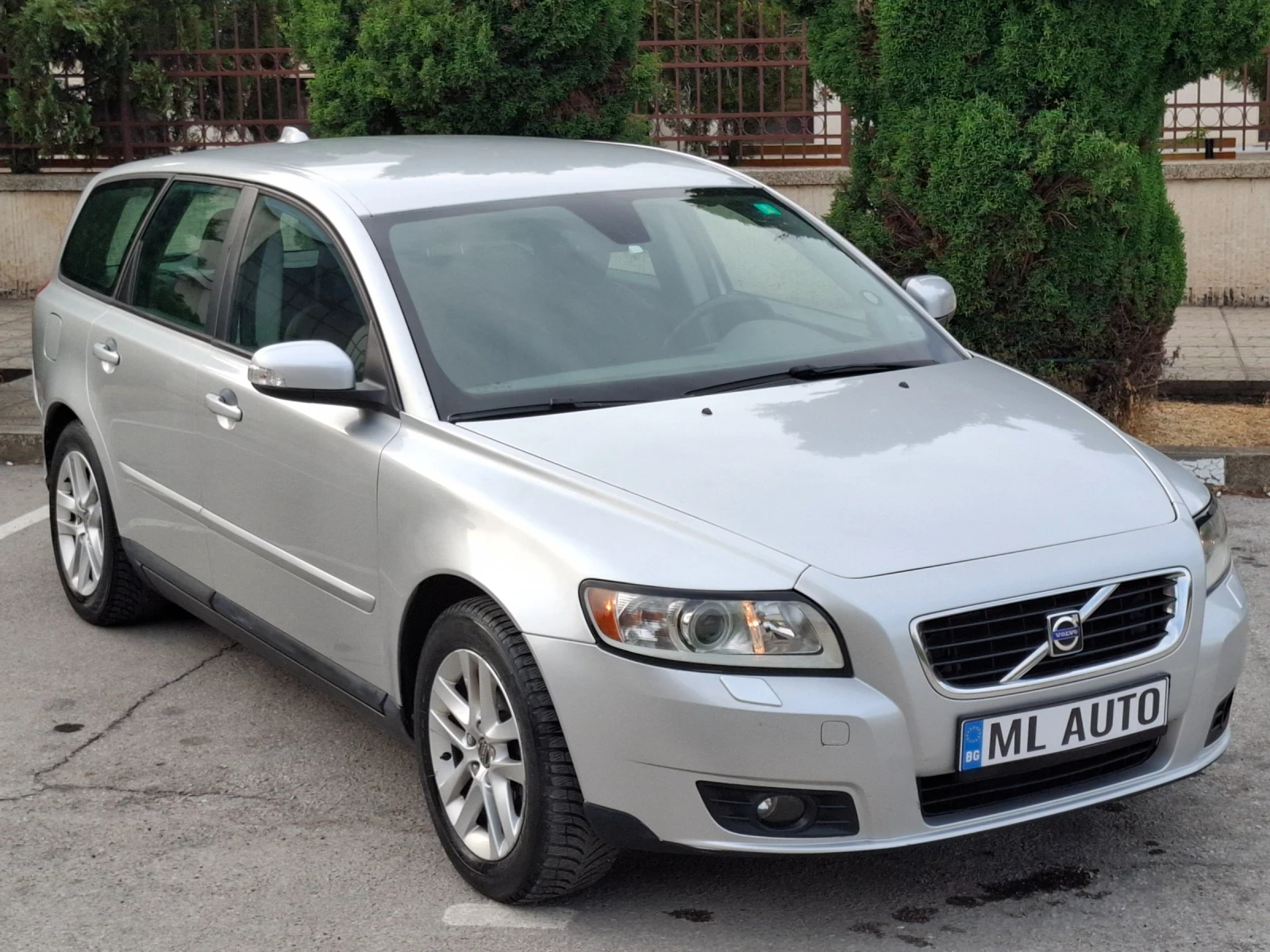 Volvo V50 1.8i 125hp * EURO 4 * КЛИМАТРОНИК * ЛИЗИНГ * , снимка 7 - Автомобили и джипове - 54459238