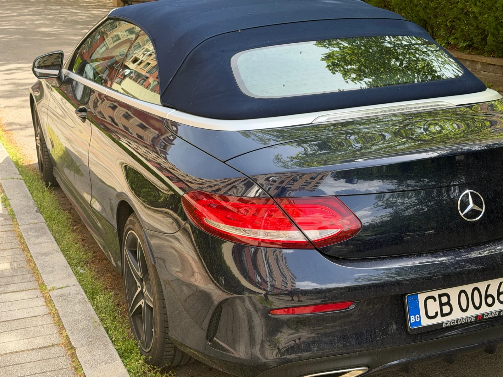 Mercedes-Benz C 200 Кабриолет, снимка 2 - Автомобили и джипове - 54507559