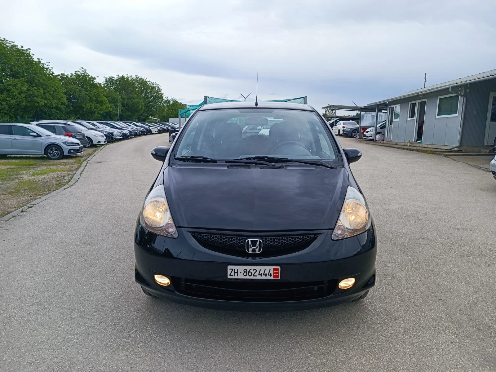 Honda Jazz 1.4i-84кс-ШВЕЙЦАРИЯ-АВТОМАТ-FACELIFT