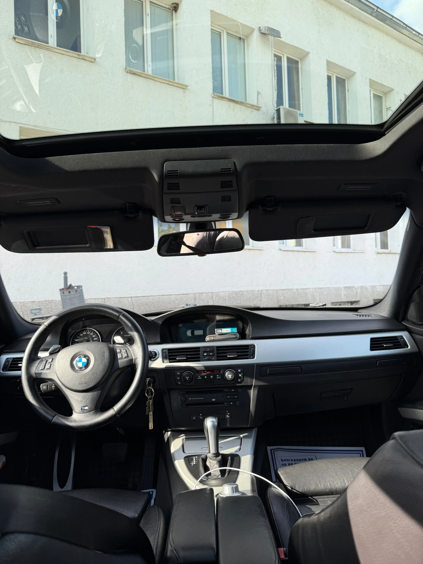 BMW 330, снимка 8 - Автомобили и джипове - 54687926