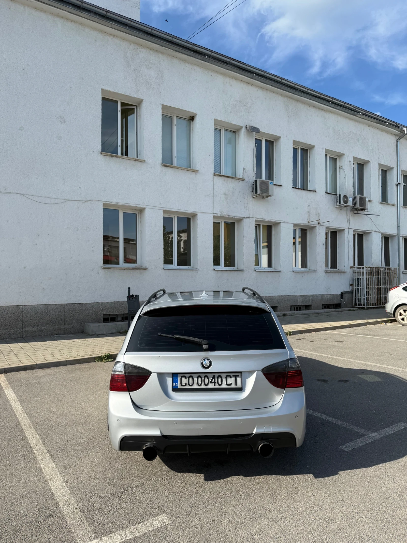 BMW 330, снимка 4 - Автомобили и джипове - 54687926