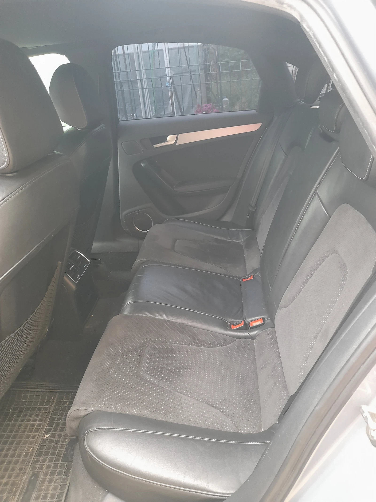 Audi A4 3 пъти s line, снимка 9 - Автомобили и джипове - 54873351