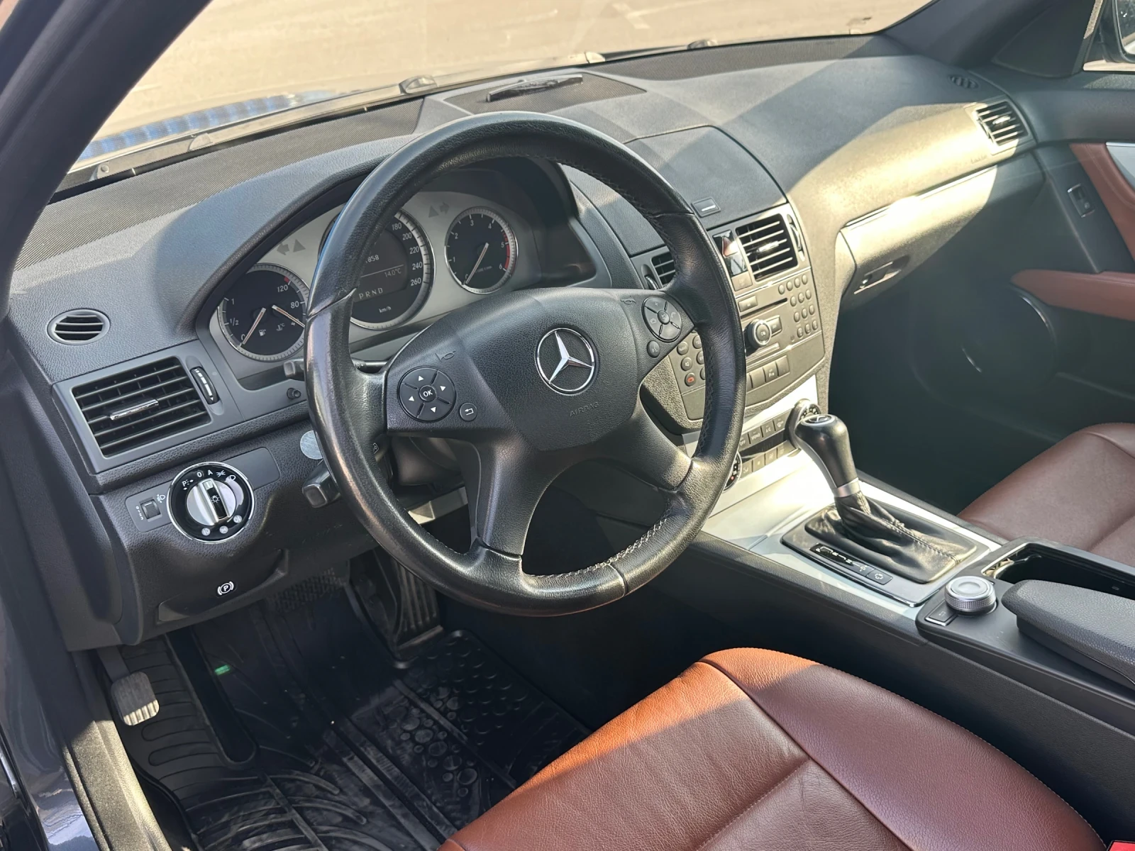 Mercedes-Benz C 320 C320 matic w204, снимка 5 - Автомобили и джипове - 55049452