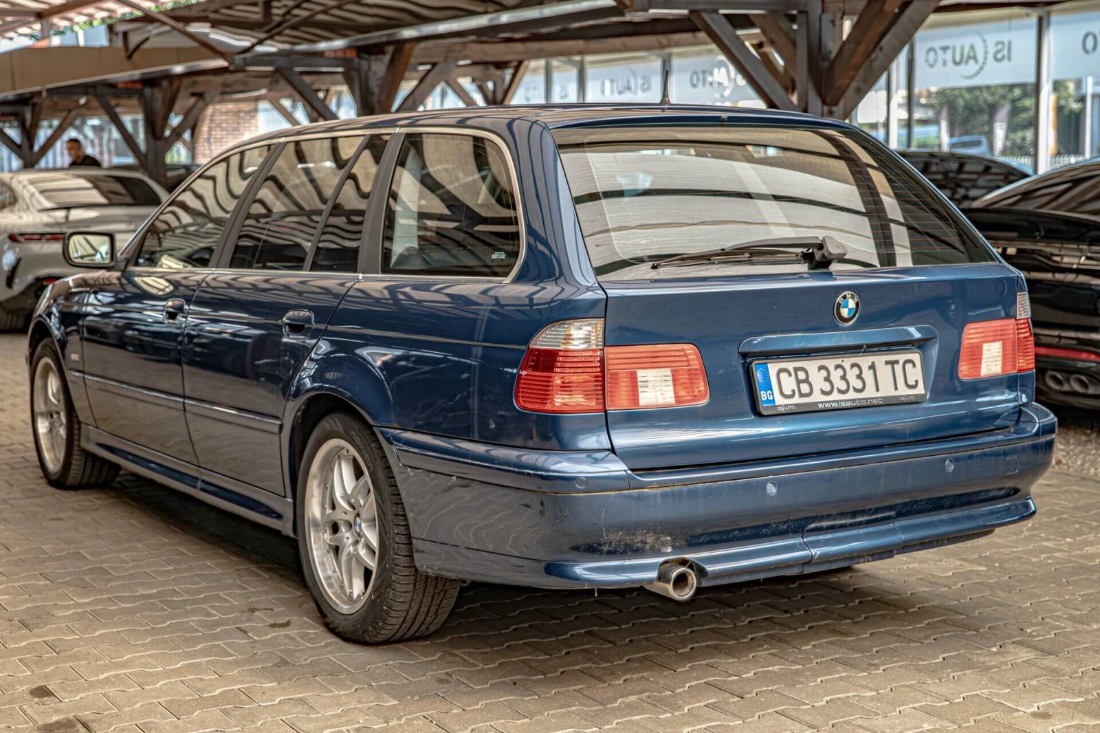 BMW 525 i/Business packet/PDC/Xenon/Rain Sensor/Isofix/, снимка 5 - Автомобили и джипове - 55073355