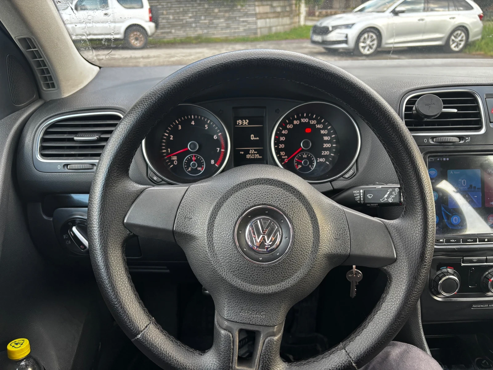 VW Golf, снимка 9 - Автомобили и джипове - 55100328