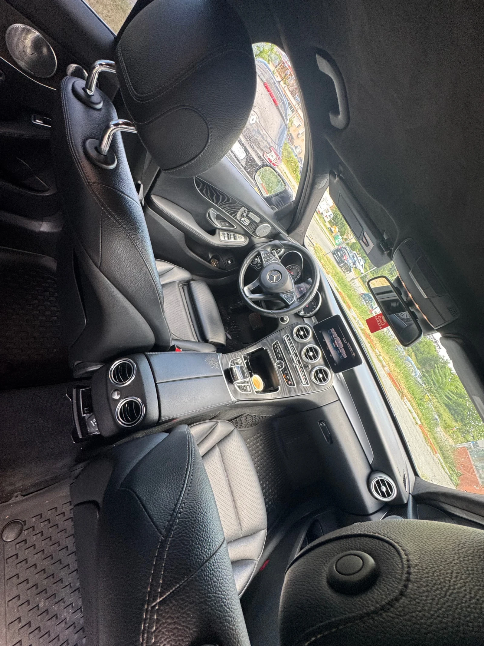 Mercedes-Benz C 300, снимка 8 - Автомобили и джипове - 55154141