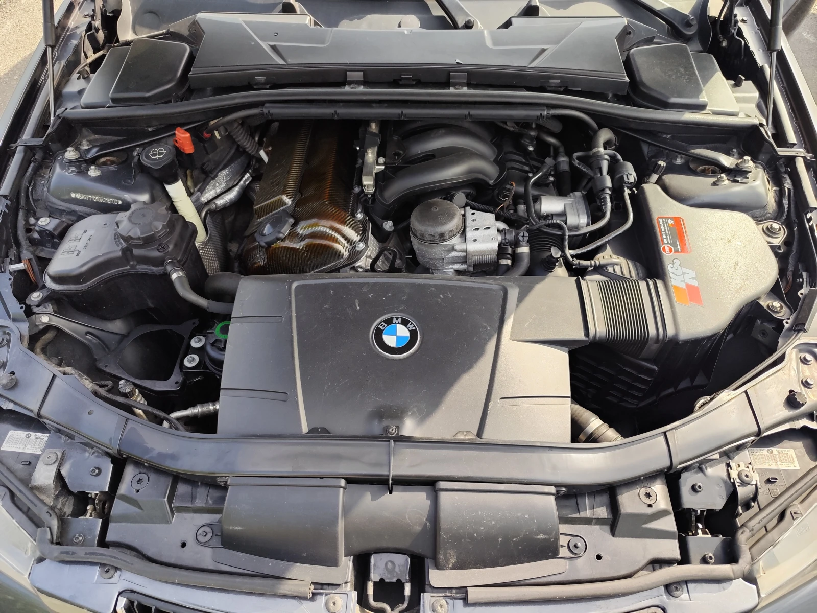 BMW 320 Si* 2.0i* ROLL CAGE* ФАБРИЧЕН М-ПАКЕТ* КОЖА* , снимка 15 - Автомобили и джипове - 55401452