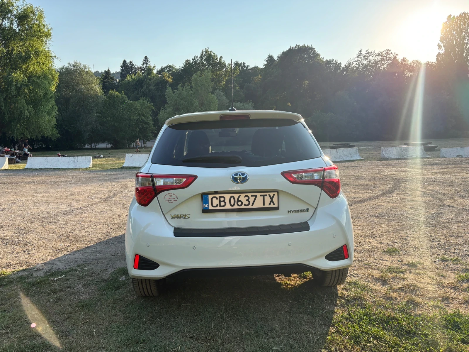 Toyota Yaris, снимка 6 - Автомобили и джипове - 55564526