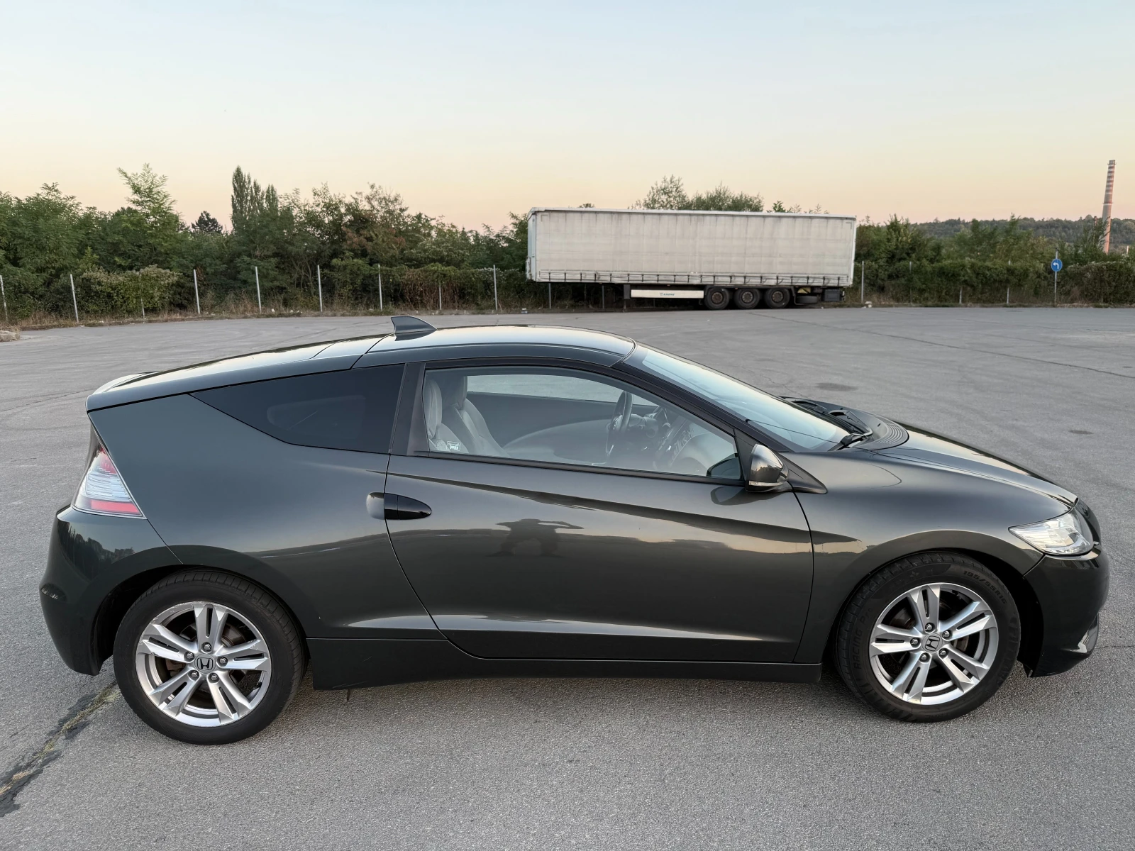 Honda Crz Hybrid /Бензин-ГАЗ/, снимка 4 - Автомобили и джипове - 55743103