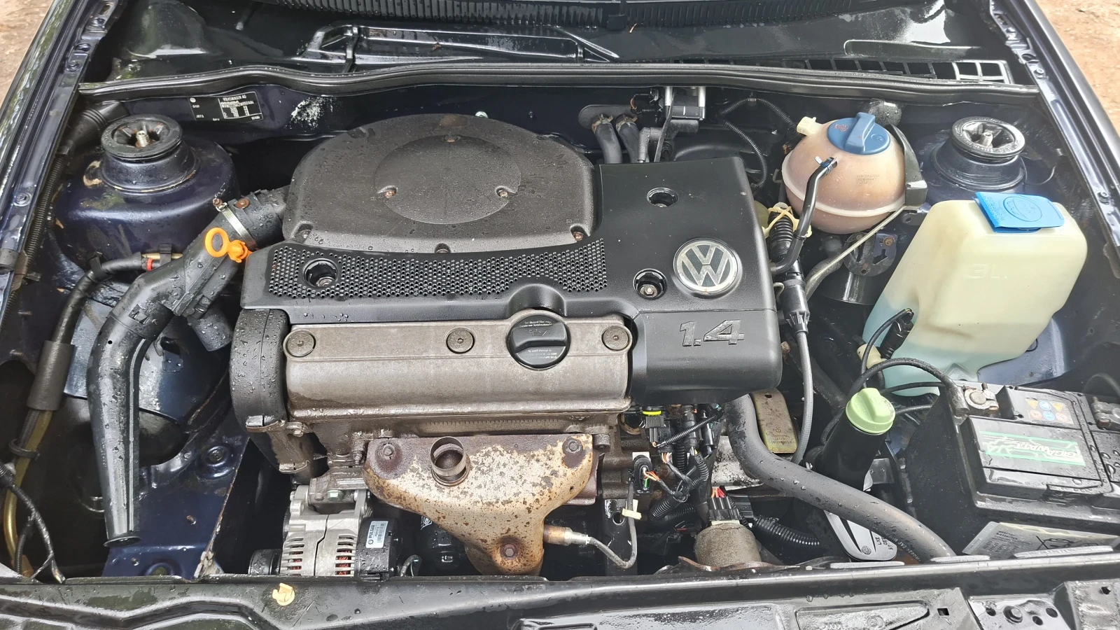VW Polo 1.4 Комби, снимка 4 - Автомобили и джипове - 56083793