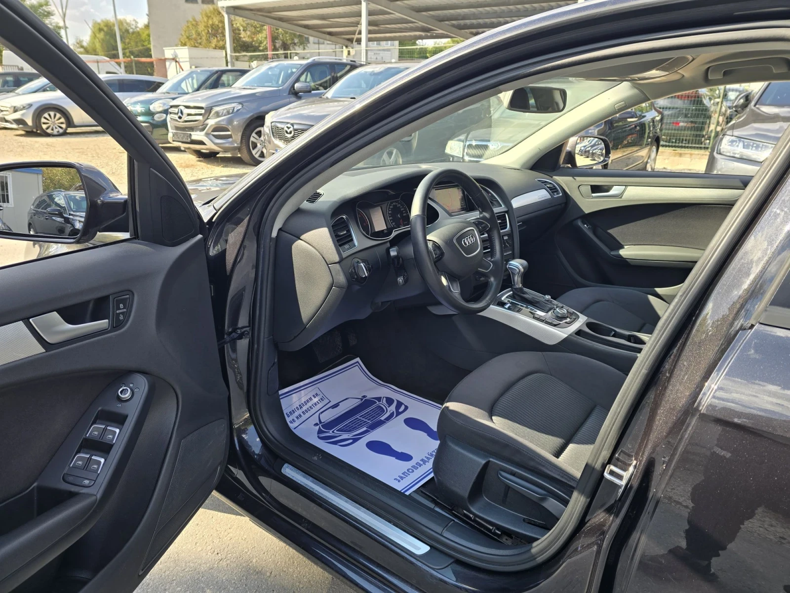 Audi A4 2.0TDI 177к.с Quattro Топ състояние , снимка 10 - Автомобили и джипове - 56258379