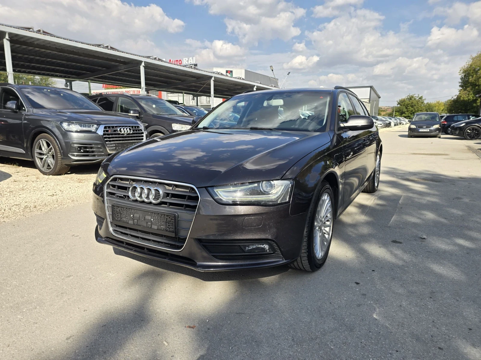 Audi A4 2.0TDI 177к.с Quattro Топ състояние 