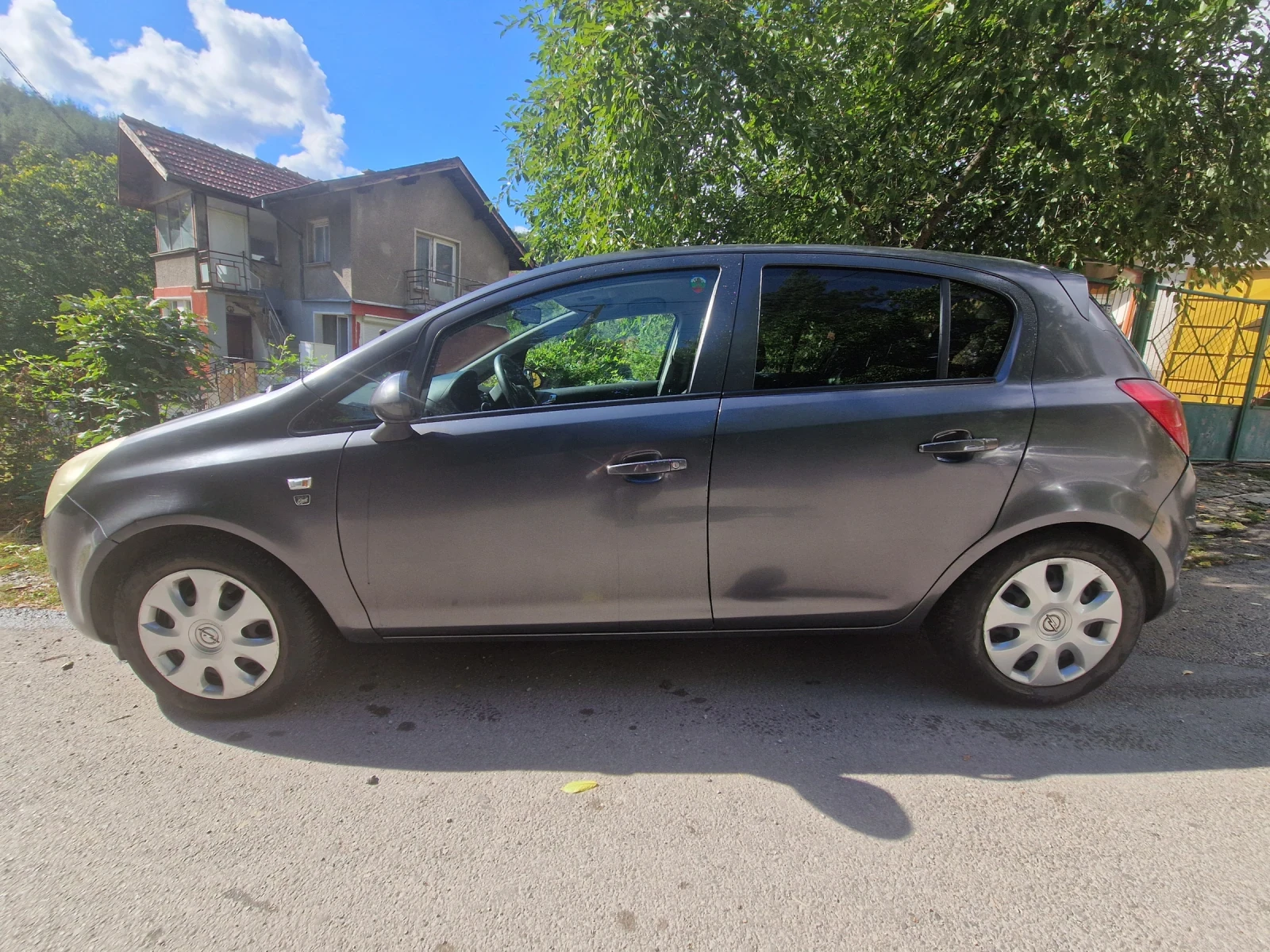 Opel Corsa, снимка 2 - Автомобили и джипове - 56274919