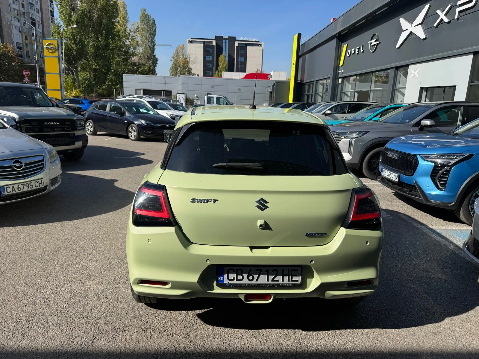 Suzuki Swift GLX Hybrid. ����������� | Mobile.bg � ����������� 6