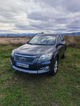     Toyota Rav4 2.2 D4D* CROSSOVER EXCLUSIVE* 